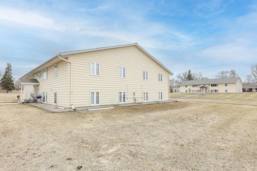 315 E Main St, Cyrus, MN, 56323-4631 | Card Image