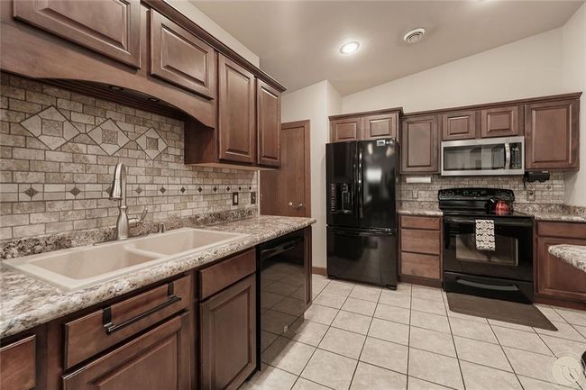 APT-1 - 1443 River Point Loop, Townhouse with 2 bedrooms, 2 bathrooms and null parking in Billings MT | Image 8
