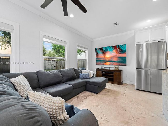1602 Se 20 Th Rd, House other with 3 bedrooms, 2 bathrooms and null parking in Homestead FL | Image 12