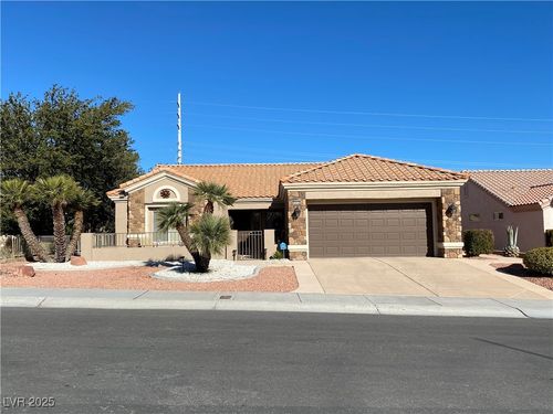 10220 Villa Ridge Dr, Las Vegas, NV, 89134-7640 | Card Image