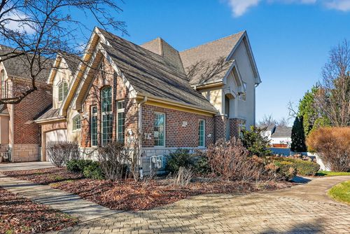 429 Skipping Stone Ln, Hinsdale, IL, 60521-5100 | Card Image