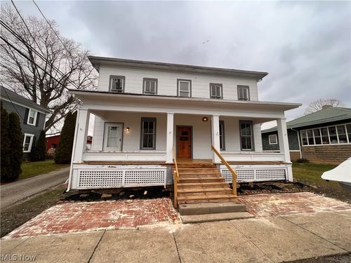 105 N Philadelphia St, Freeport, OH, 43973-8900 | Card Image