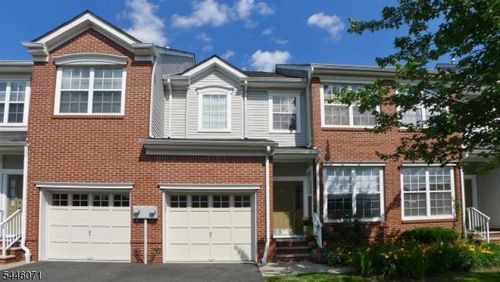 19 Gordon Cir, Parsippany, NJ, 07054-3400 | Card Image