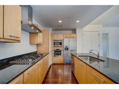 unit-411-210 Lee Barton Dr, Austin, TX, 78704-1077 | Card Image