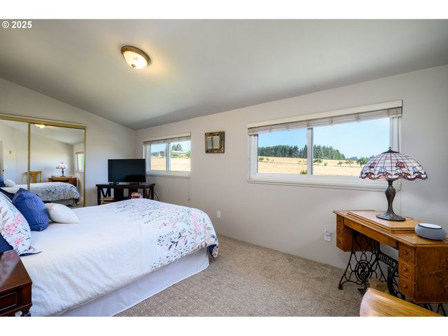 11795 Ne Finn Hill Loop, House other with 3 bedrooms, 2 bathrooms and 3 parking in Carlton OR | Image 39