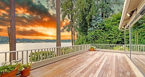 22 Loch Ln Sw, Lakewood, WA, 98499-1432 | Card Image