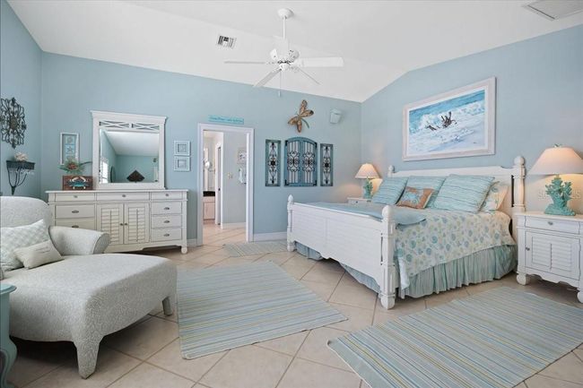 519 74 Th St, House other with 3 bedrooms, 3 bathrooms and null parking in HOLMES BEACH FL | Image 19