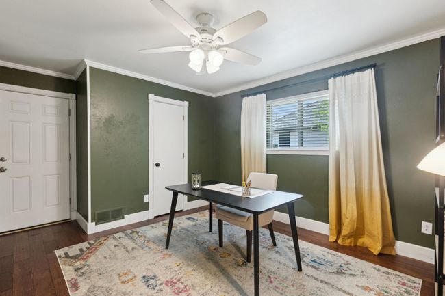 10216 Shadow Way, House other with 4 bedrooms, 3 bathrooms and null parking in Dallas TX | Image 18