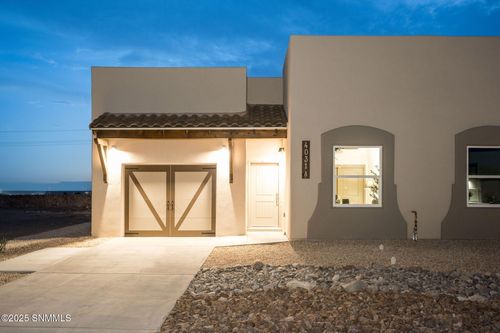 4061 Ramrod Frg, Las Cruces, NM, 88012-6046 | Card Image