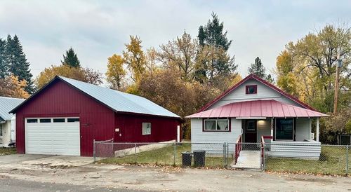 102 N 1st Ave, Ione, WA, 99139-5139 | Card Image