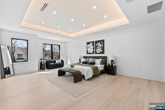 75 Maryland Rd, House other with 6 bedrooms, 8 bathrooms and null parking in Paramus NJ | Image 13