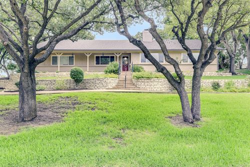1831 Waterwood Drive, Arlington, TX, 76012 | Card Image