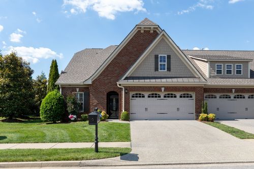 2124 Albatross Way, Gallatin, TN, 37066-4352 | Card Image
