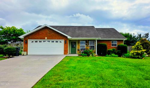 2423 Frost Valley Ct, Sevierville, TN, 37876-6592 | Card Image