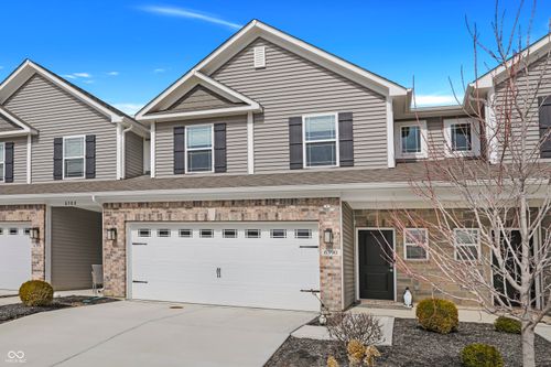 6390 Yuma Ct, Whitestown, IN, 46075-7534 | Card Image