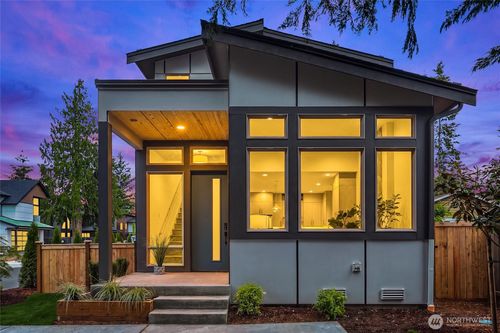 13105 Ne 103rd Pl, Kirkland, WA, 98033-5474 | Card Image