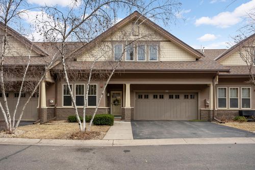 2109 Village Ter, Bloomington, MN, 55431-5806 | Card Image