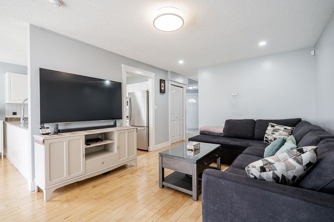 5 - 6452 121 Street, Townhouse with 3 bedrooms, 2 bathrooms and 4 parking in Surrey BC | Image 11