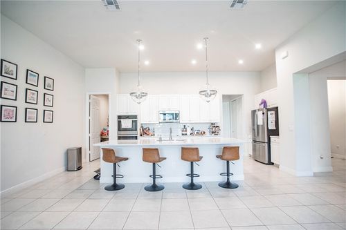 6335 Arcadia Sq, Vero Beach, FL, 32966-1820 | Card Image