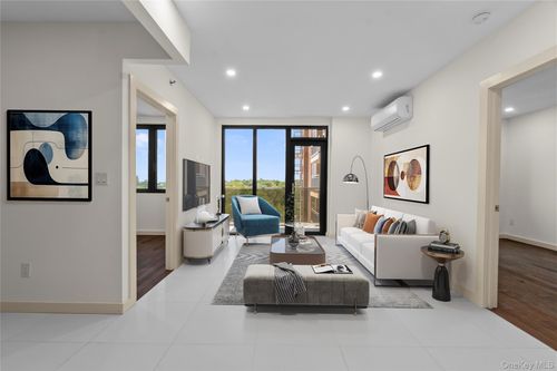 8a-124-28 Queens Blvd, Kew Gardens, NY, 11415 | Card Image