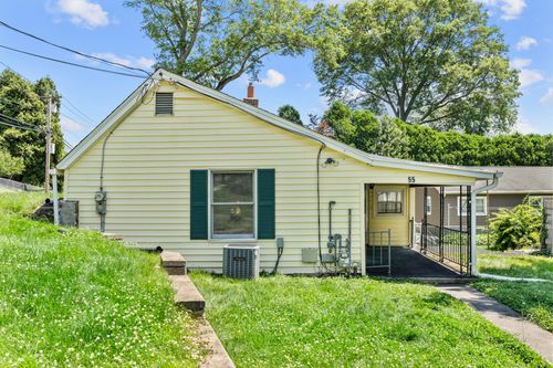 55 Utica St, Milford, CT, 06461-2927 | Card Image