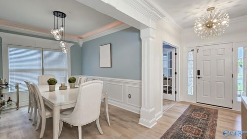 6609 Emmett Dr Se, Owens Cross Roads, AL, 35763-9354 | Card Image