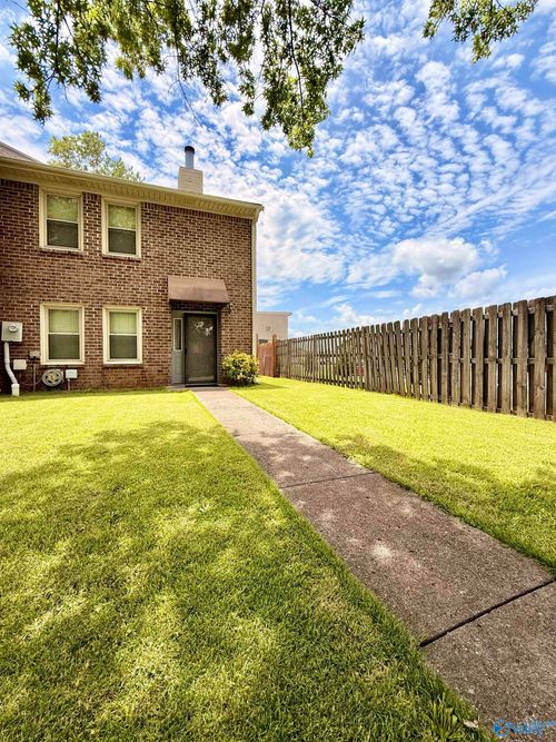 11571 Jade Ln Se, Huntsville, AL, 35803-1575 | Card Image