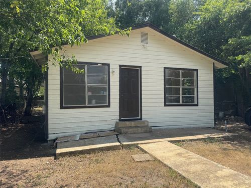 410 Railroad St, San Marcos, TX, 78666-6112 | Card Image