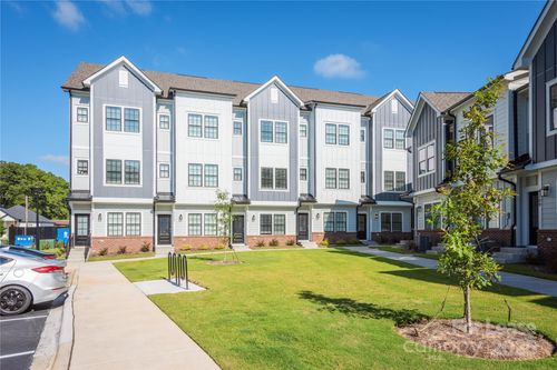 4244 Mora Meadow Ln, Charlotte, NC, 28212-4774 | Card Image