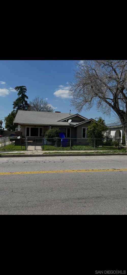 1064 N H St, San Bernardino, CA, 92410-2859 | Card Image