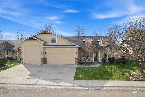 677 E Halpin Dr, Meridian, ID, 83646-5465 | Card Image