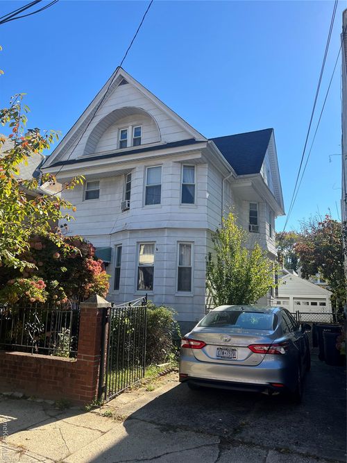 9432 86th Ave, Woodhaven, NY, 11421-1713 | Card Image