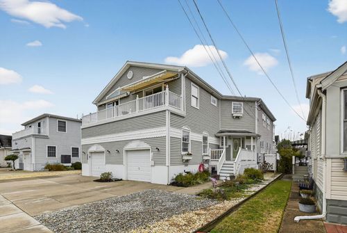 west-side-138 W Cardinal Road, Wildwood Crest, NJ, 08260-1136 | Card Image