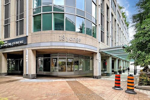 1801-18 Yonge St, Toronto, ON, M5E1Z8 | Card Image