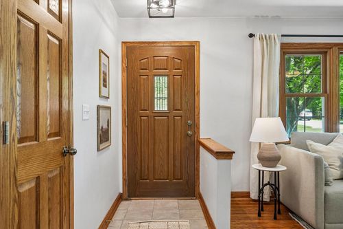 N50W17803 Greenview Avenue, Menomonee Falls, WI, 53051 | Card Image