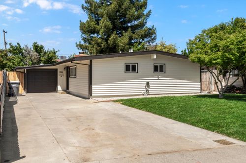 924 Cummins Way, West Sacramento, CA, 95605 | Card Image