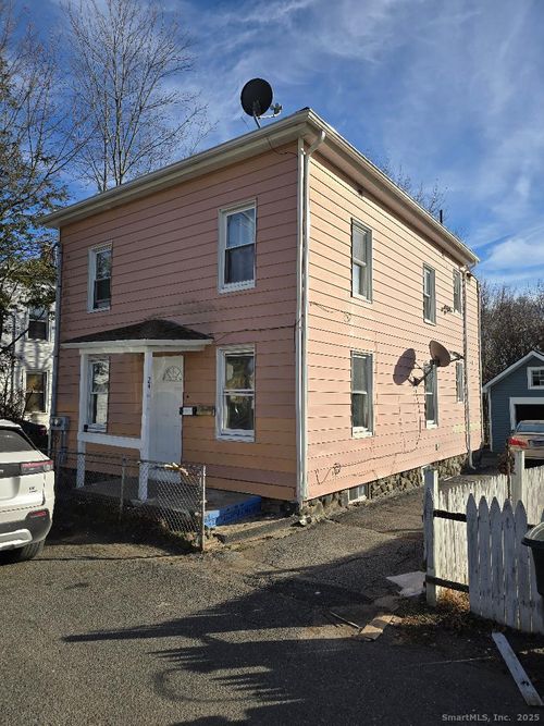 1st-24 Cassidy Ave, Waterbury, CT, 06704-3009 | Card Image