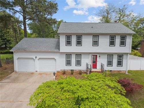 120 Cove Rd, Newport News, VA, 23608-3134 | Card Image