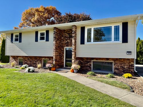 1950 Fairview Ln, Schererville, IN, 46375-2275 | Card Image