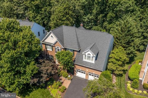 15187 Windy Hollow Cir, GAINESVILLE, VA, 20155-2859 | Card Image