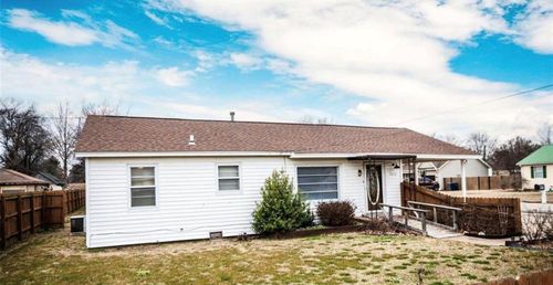 2016 Harris St, Kennett, MO, 63857-1410 | Card Image