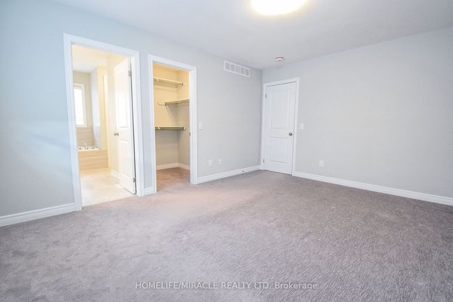 25 Barker Pky, House other with 3 bedrooms, 3 bathrooms and 2 parking in Thorold ON | Image 24