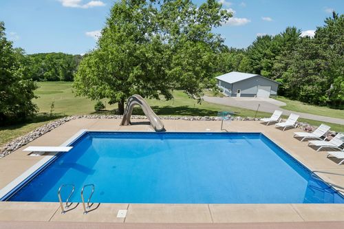 S3008 Ault Rd, REEDSBURG, WI, 53959-9583 | Card Image