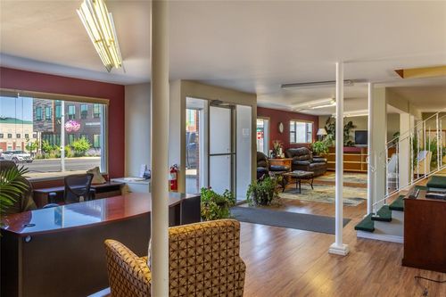 833 N Last Chance Gulch, Helena, MT, 59601-3352 | Card Image