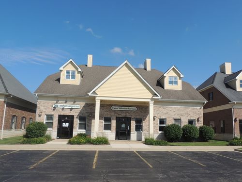 40W117 Campton Crossings Dr, Campton Hills, IL, 60175-2912 | Card Image