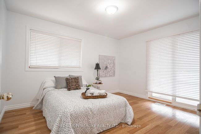84 Frontenac Cres, House other with 5 bedrooms, 3 bathrooms and 4 parking in Deep River ON | Image 16