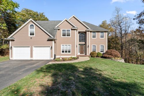 30 Collindale Dr, Meriden, CT, 06450-8307 | Card Image