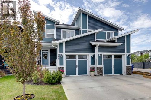 565 Midtown Street Sw, Airdrie, AB, T4B4E2 | Card Image