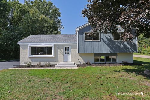 3309 Pleasure Ave, Wonder Lake, IL, 60097-8230 | Card Image