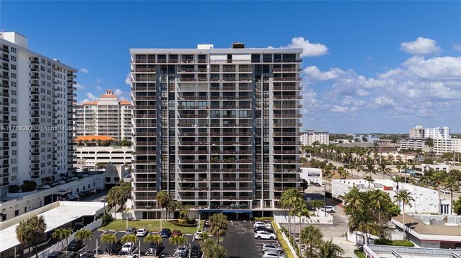 APT-1804 - 3031 N Ocean Blvd, Condo with 2 bedrooms, 2 bathrooms and null parking in Fort Lauderdale FL | Image 30